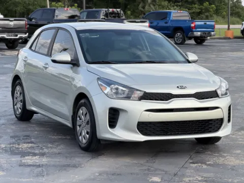 Photos of 2018 Kia Rio 5-Door S for sale in Alvin, TX at Auto Boutique Texas