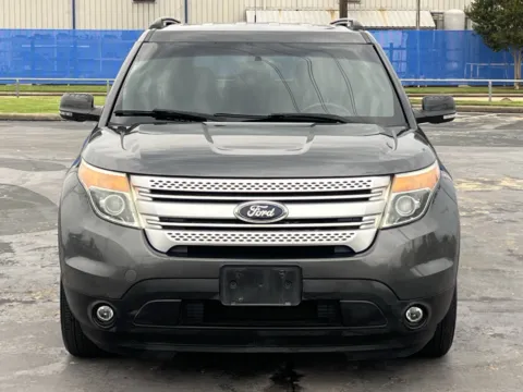 More photos of 2015 Ford Explorer XLT at Auto Boutique Texas, TX
