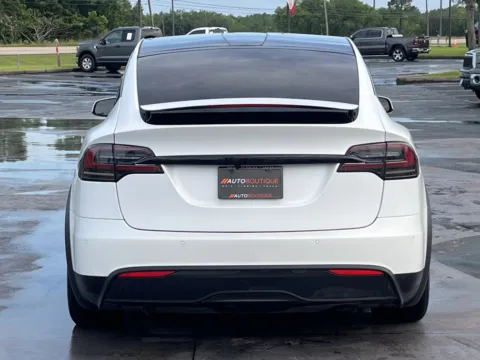 More photos of 2022 Tesla Model X Plaid at Auto Boutique Texas, TX