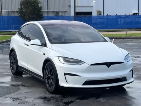 Photos of 2022 Tesla Model X Plaid for sale in Alvin, TX at Auto Boutique Texas