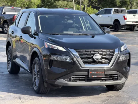 Photos of 2023 Nissan Rogue S for sale in Alvin, TX at Auto Boutique Texas