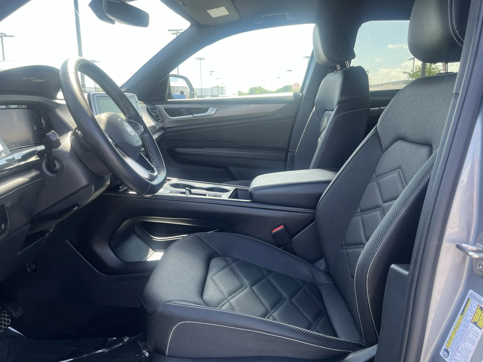 Volkswagen Atlas Cross Sport photo 26