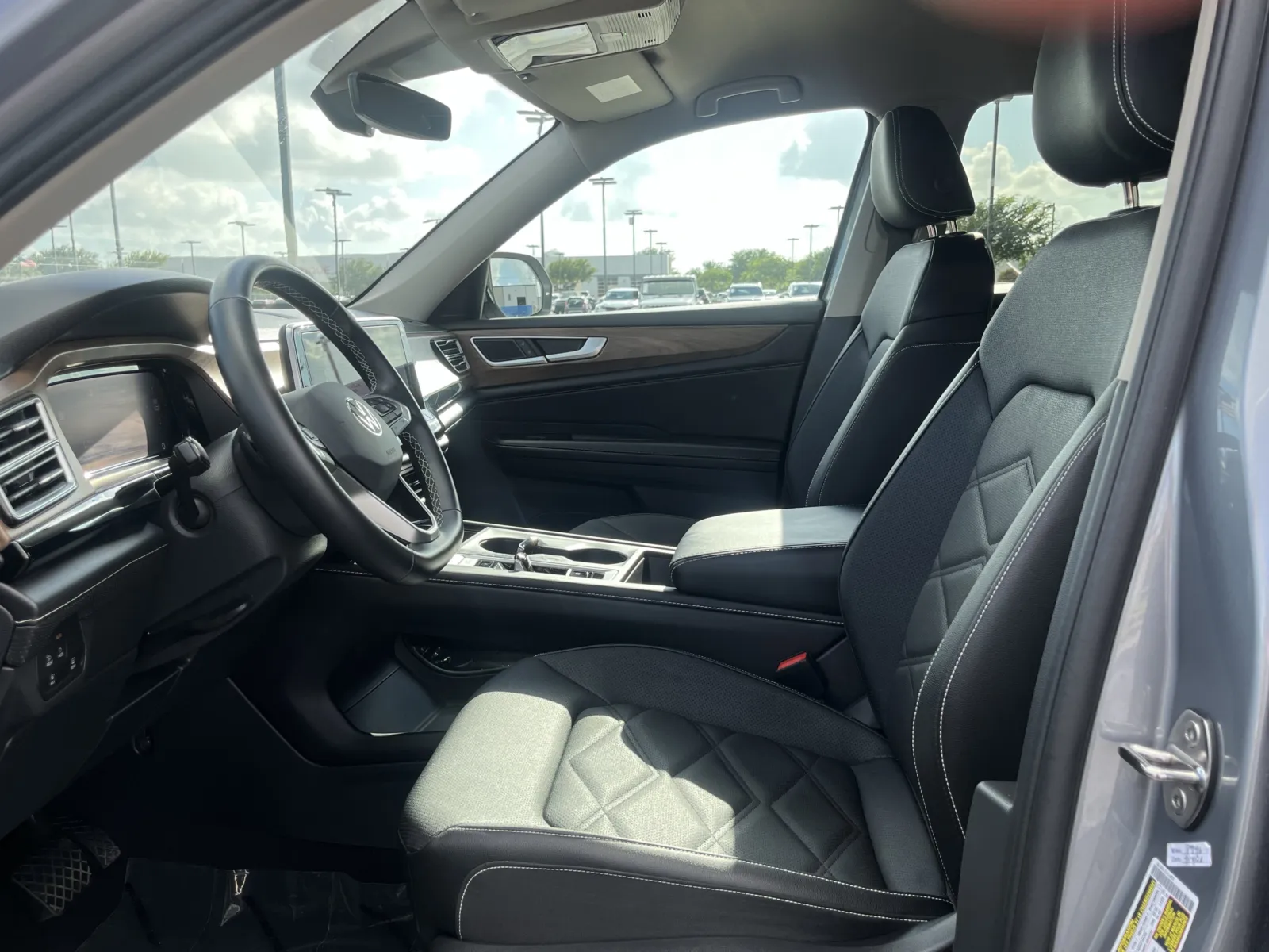 Volkswagen Atlas photo 25