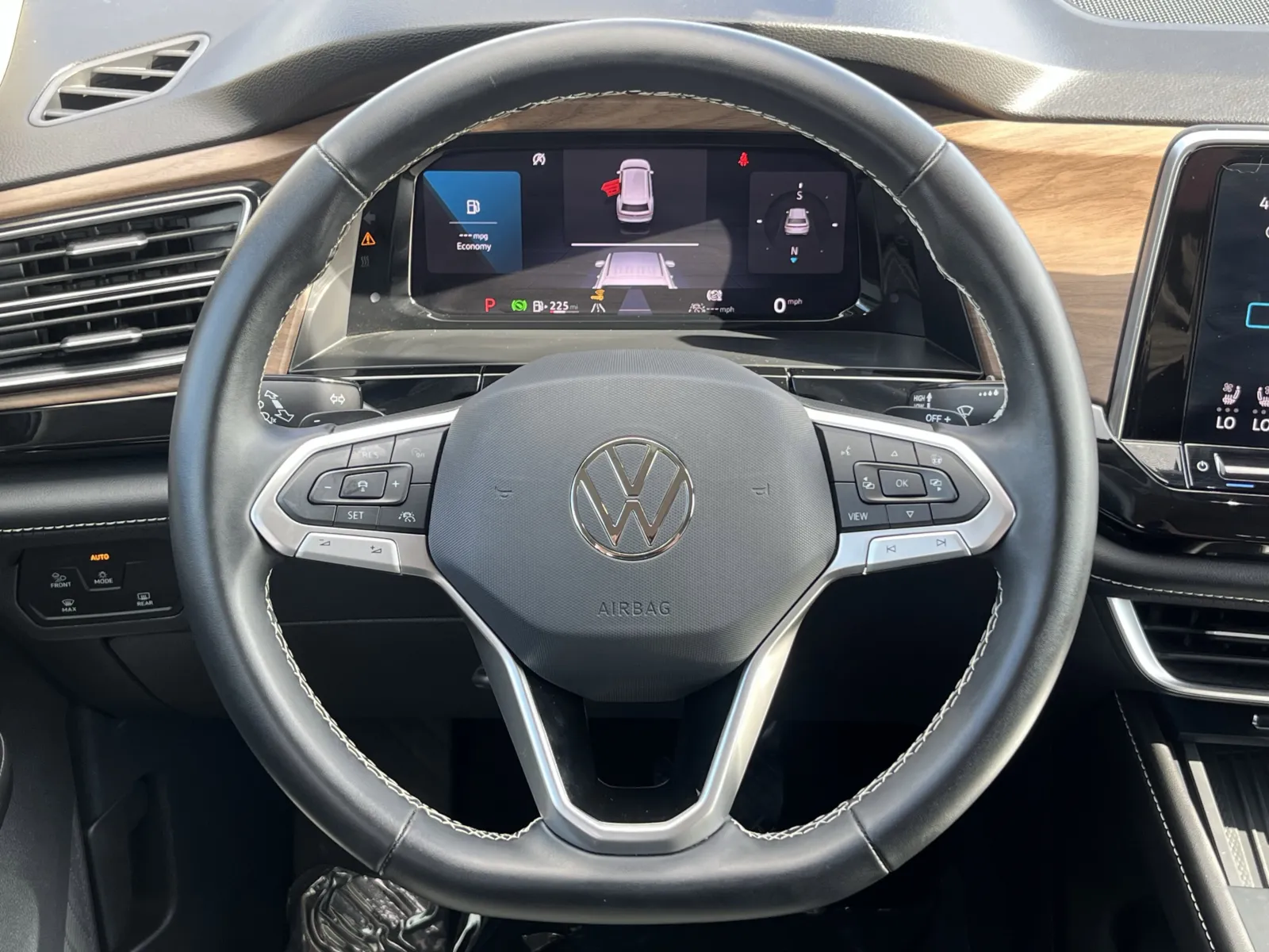 Volkswagen Atlas photo 15