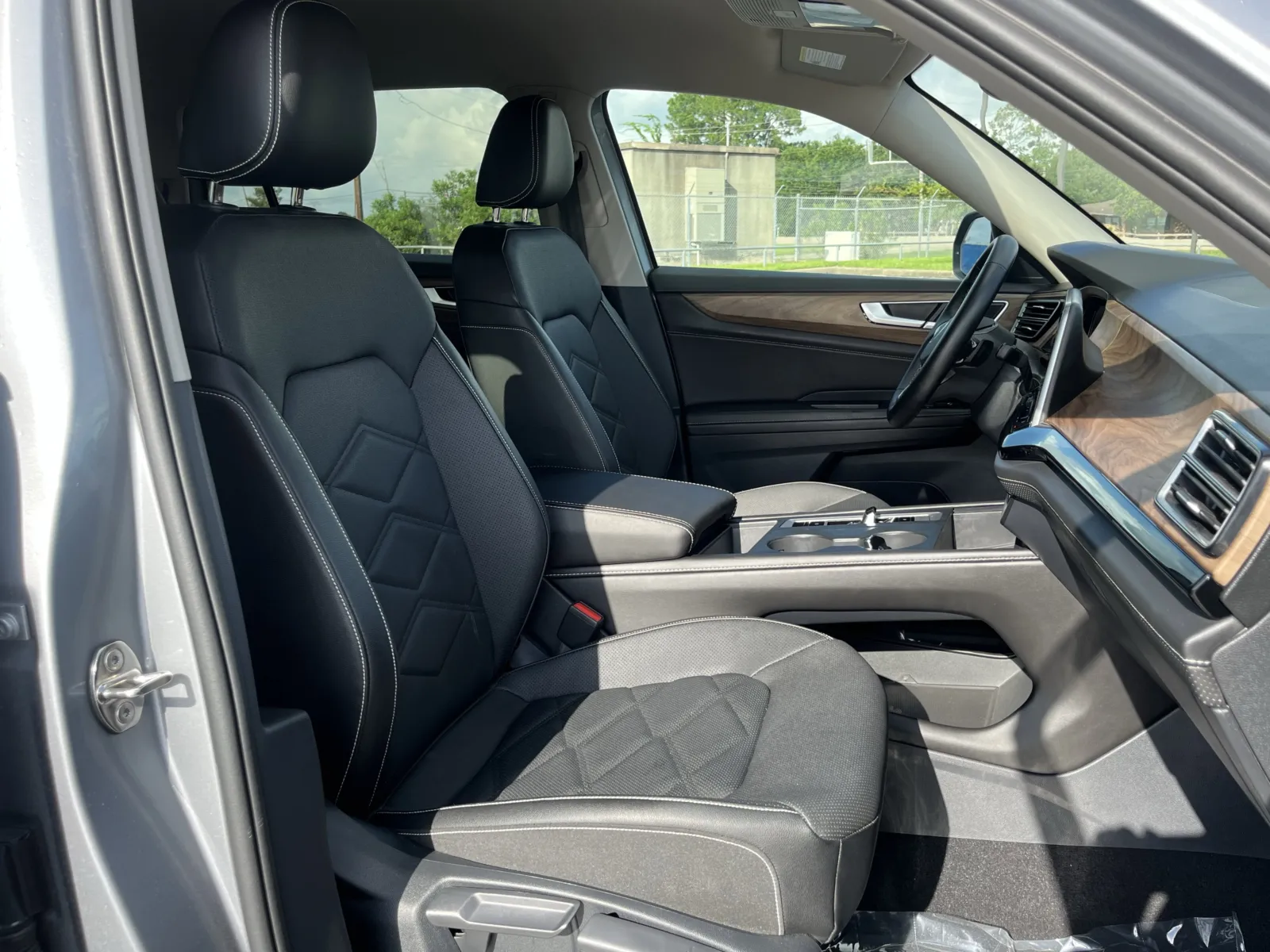 Volkswagen Atlas photo 26