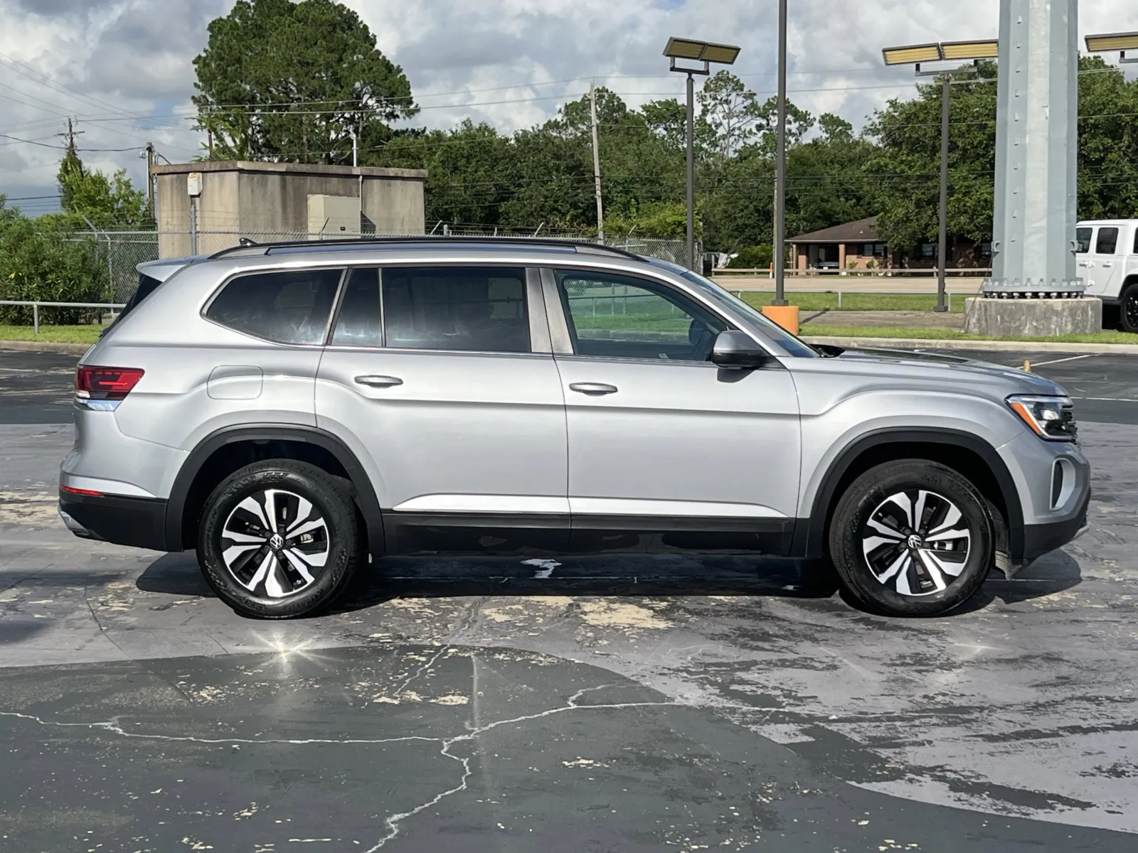 Volkswagen Atlas photo 8