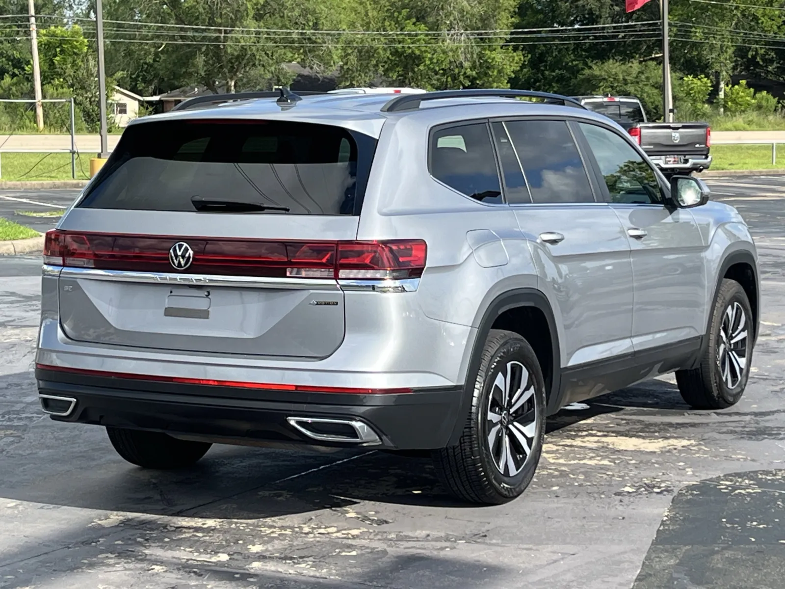 Volkswagen Atlas photo 7