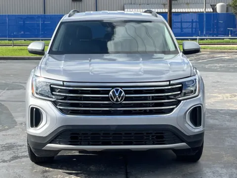 More photos of 2026 Volkswagen Atlas 2.0T SE at Auto Boutique Texas, TX