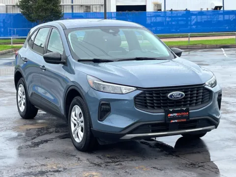 Photos of 2023 Ford Escape for sale in Alvin, TX at Auto Boutique Texas