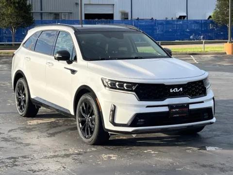 Photos of 2022 Kia Sorento SX Prestige for sale in Alvin, TX at Auto Boutique Texas