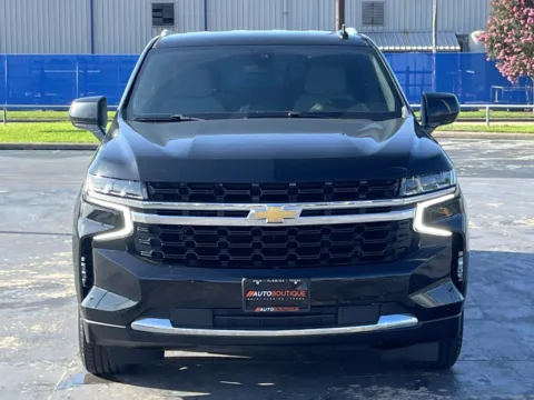 More photos of 2021 Chevrolet Suburban LS at Auto Boutique Texas, TX
