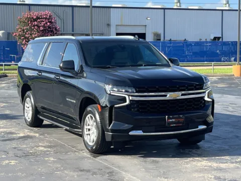 Photos of 2021 Chevrolet Suburban LS for sale in Alvin, TX at Auto Boutique Texas