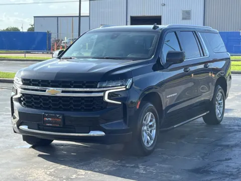 Another view of 2021 Chevrolet Suburban LS for sale in Alvin, TX at Auto Boutique Texas