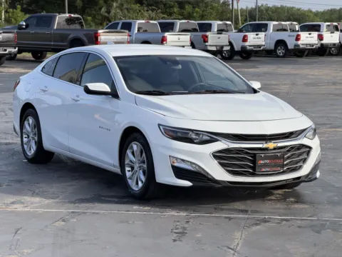 Photos of 2023 Chevrolet Malibu LT for sale in Alvin, TX at Auto Boutique Texas