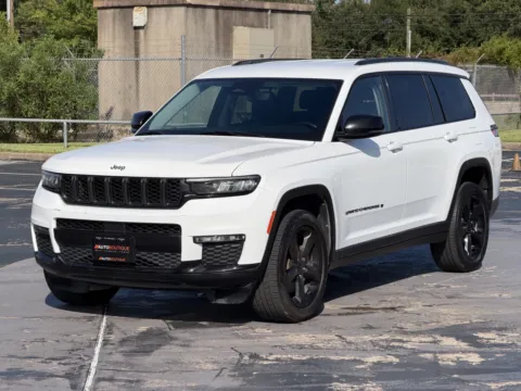 Another view of 2022 Jeep Grand Cherokee L Limited for sale in Alvin, TX at Auto Boutique Texas
