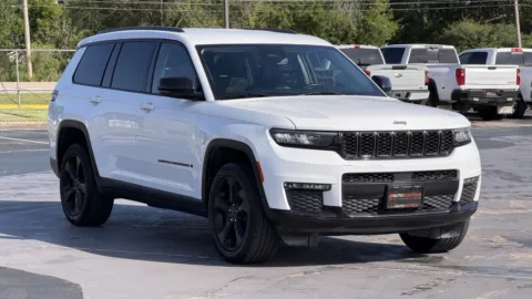 White 2022 Jeep Grand Cherokee L Limited for sale in Alvin, TX