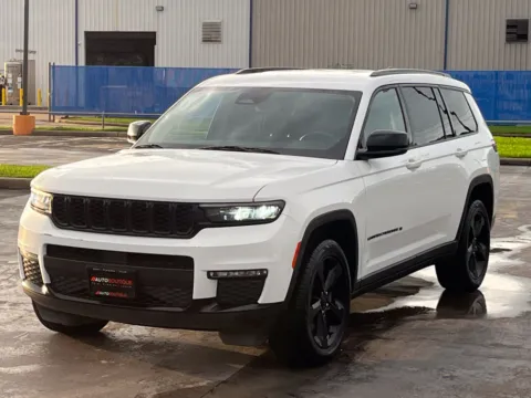 Another view of 2022 Jeep Grand Cherokee L Limited for sale in Alvin, TX at Auto Boutique Texas