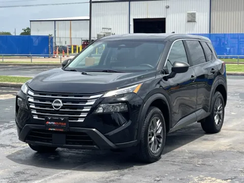 Another view of 2024 Nissan Rogue S for sale in Alvin, TX at Auto Boutique Texas