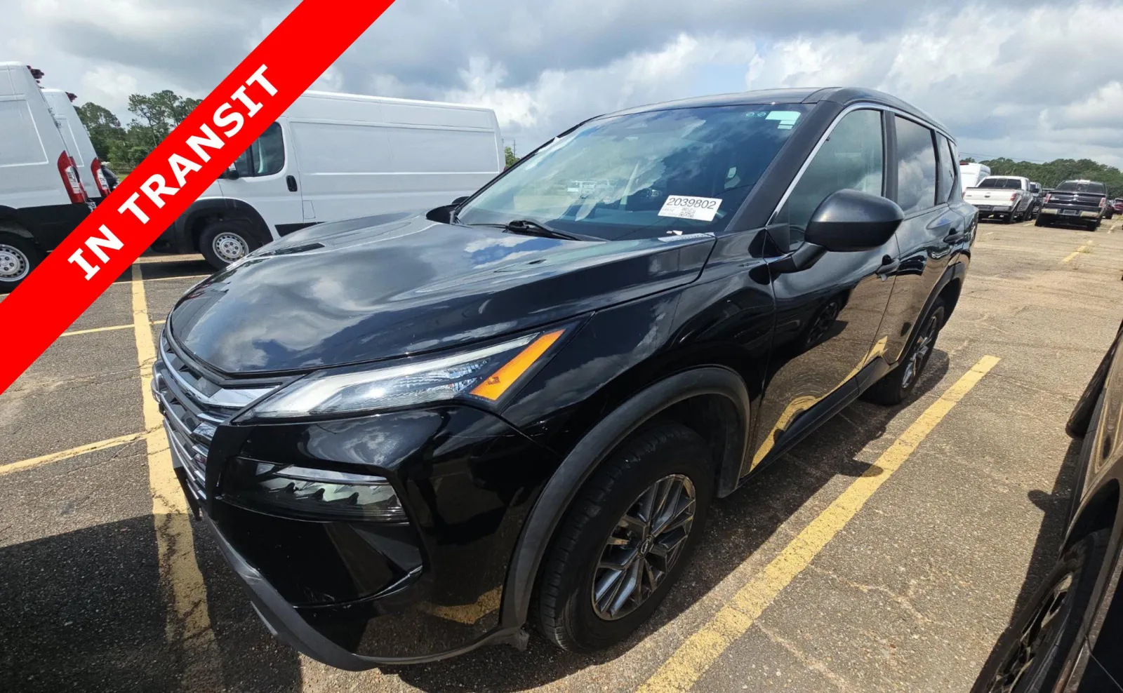 2024 Nissan Rogue S FWD's photo