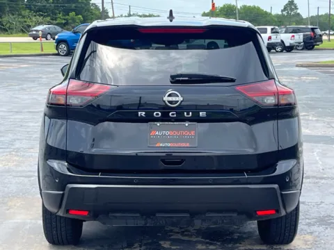 More photos of 2024 Nissan Rogue S at Auto Boutique Texas, TX