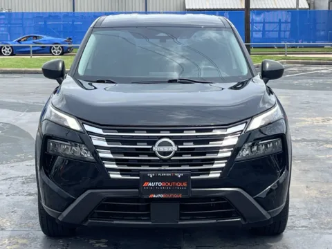 More photos of 2024 Nissan Rogue S at Auto Boutique Texas, TX