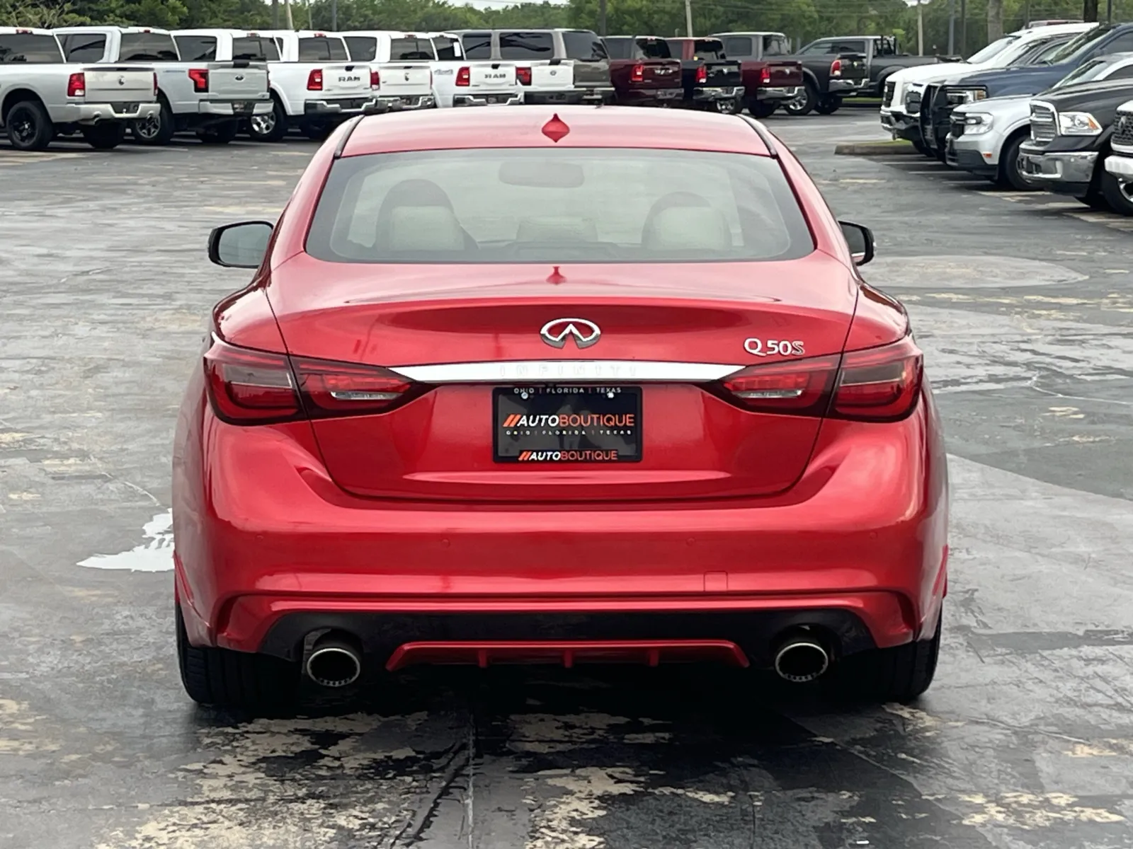 Infiniti Q50 photo 5