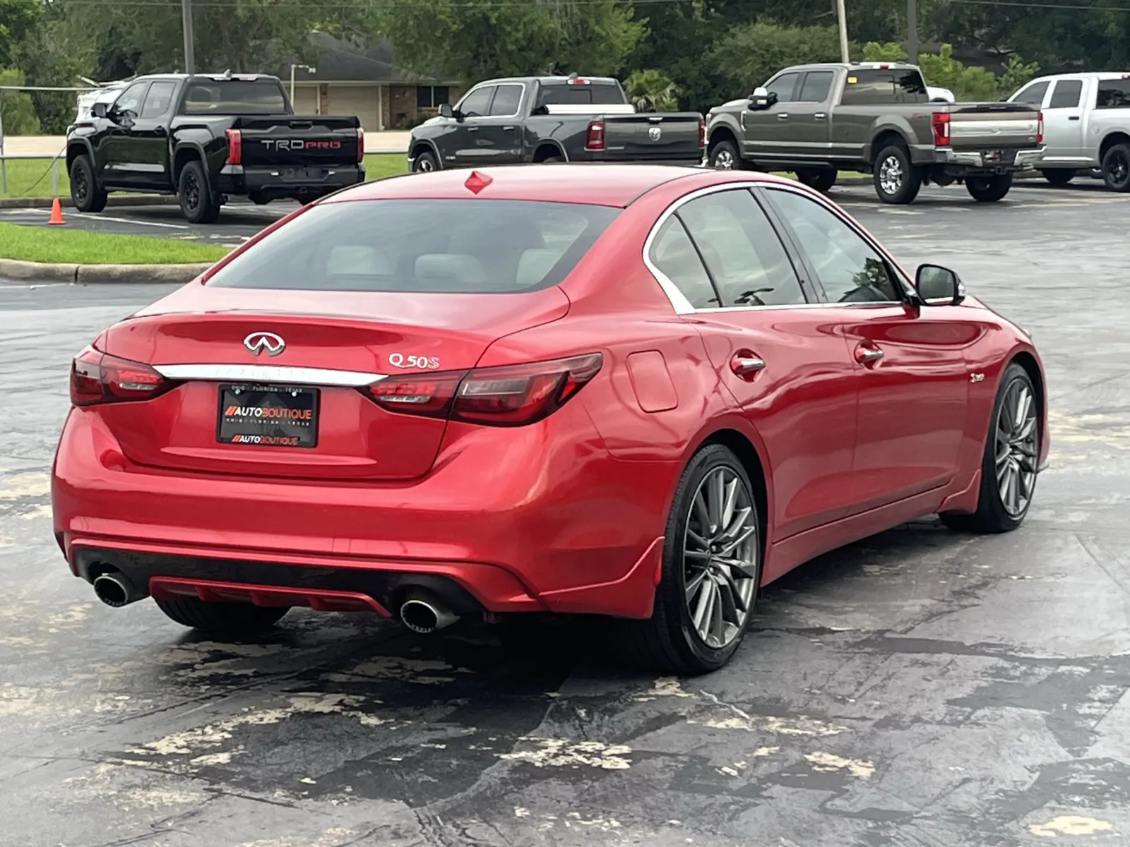 Infiniti Q50 photo 6