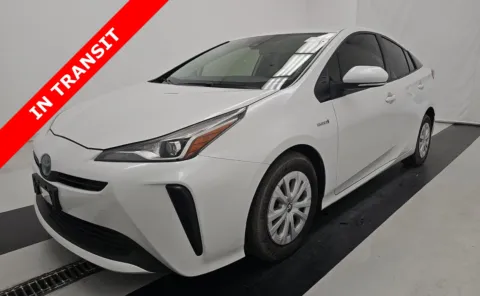 White 2021 Toyota Prius L Eco for sale in Alvin, TX
