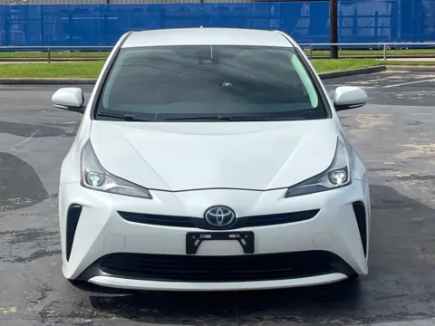 More photos of 2021 Toyota Prius L Eco at Auto Boutique Texas, TX