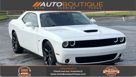 White 2019 Dodge Challenger R T for sale in Alvin, TX
