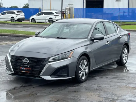 Another view of 2023 Nissan Altima 2.5 S for sale in Alvin, TX at Auto Boutique Texas