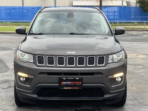 More photos of 2018 Jeep Compass Latitude at Auto Boutique Texas, TX