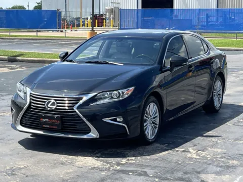 Another view of 2016 Lexus ES 350 for sale in Alvin, TX at Auto Boutique Texas