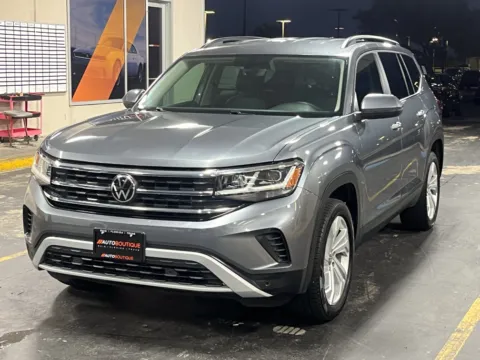 Another view of 2023 Volkswagen Atlas 3.6L V6 SE w/Technology for sale in Alvin, TX at Auto Boutique Texas