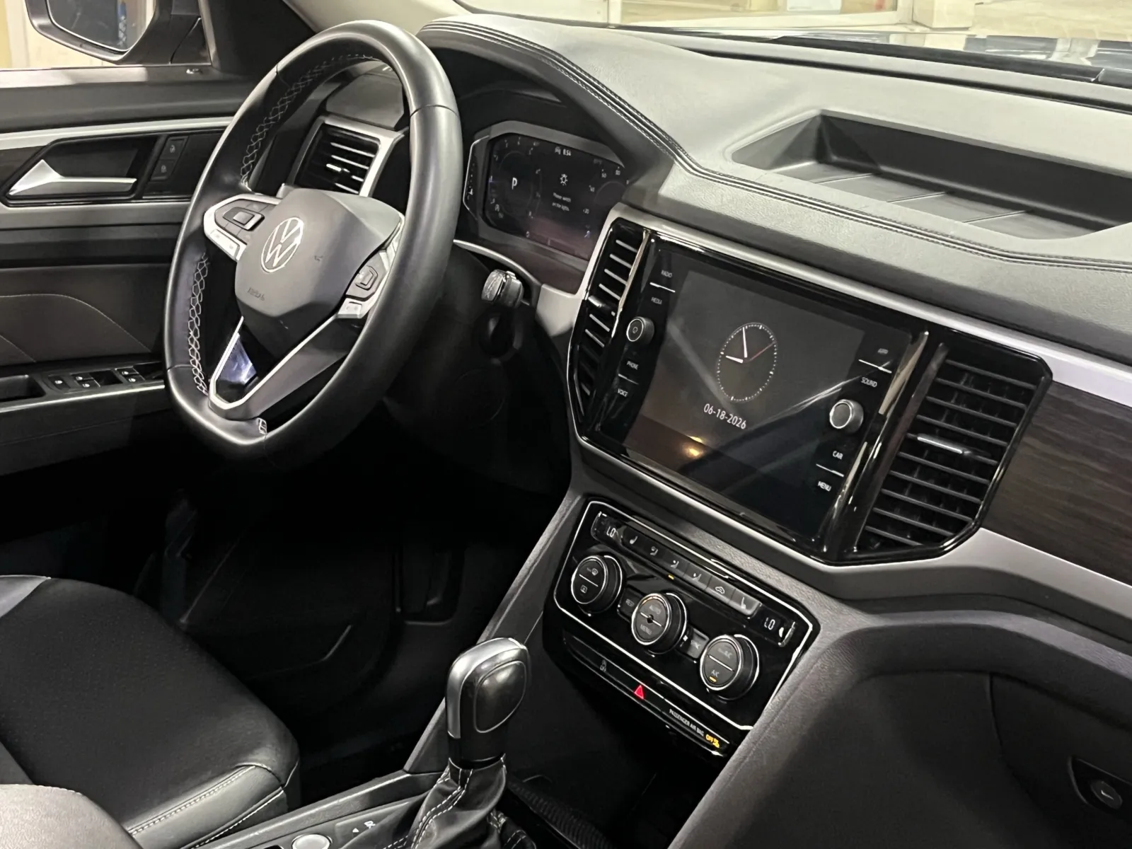 Volkswagen Atlas photo 11