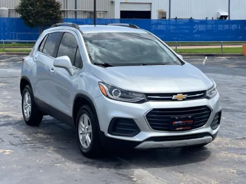 Photos of 2019 Chevrolet Trax LT for sale in Alvin, TX at Auto Boutique Texas