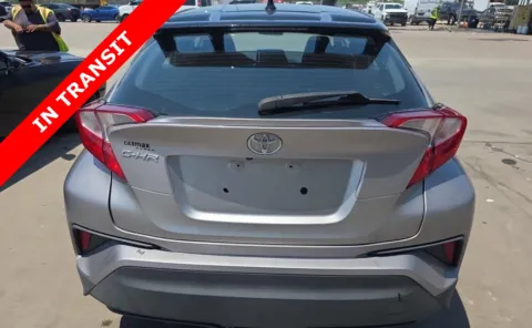 More photos of 2020 Toyota C-HR XLE at Auto Boutique Texas, TX
