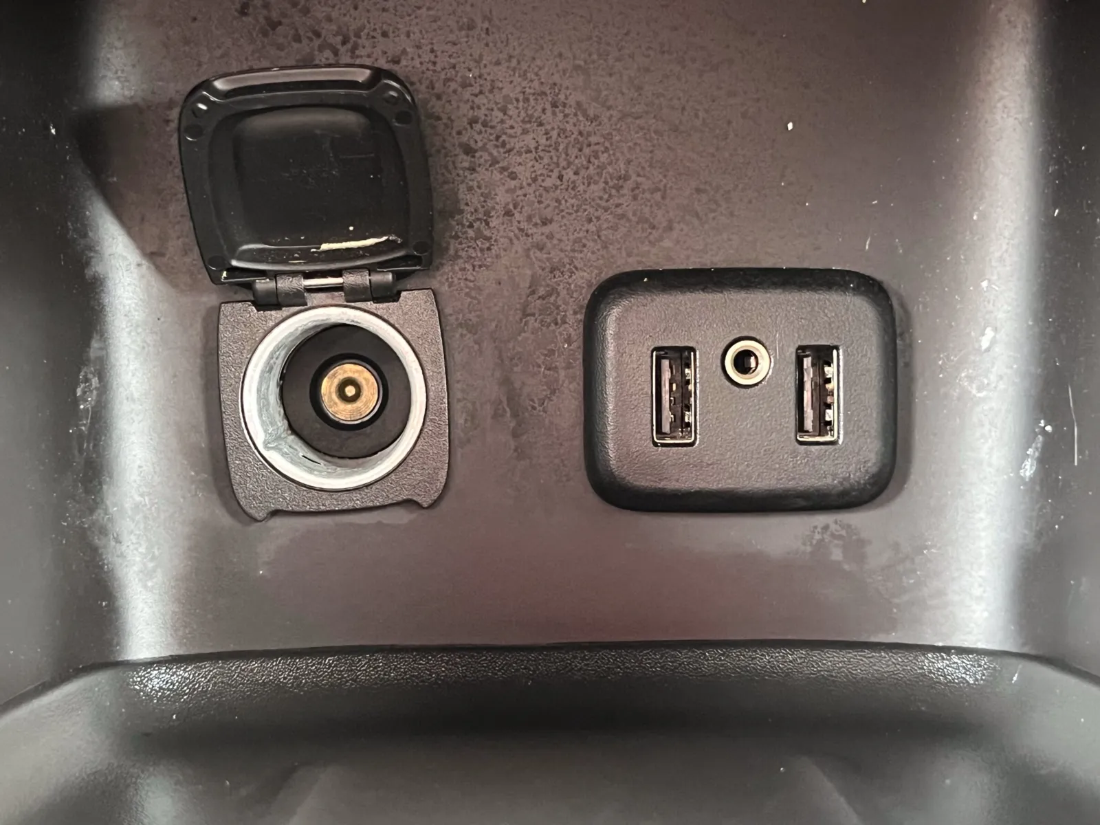 GMC Acadia photo 20