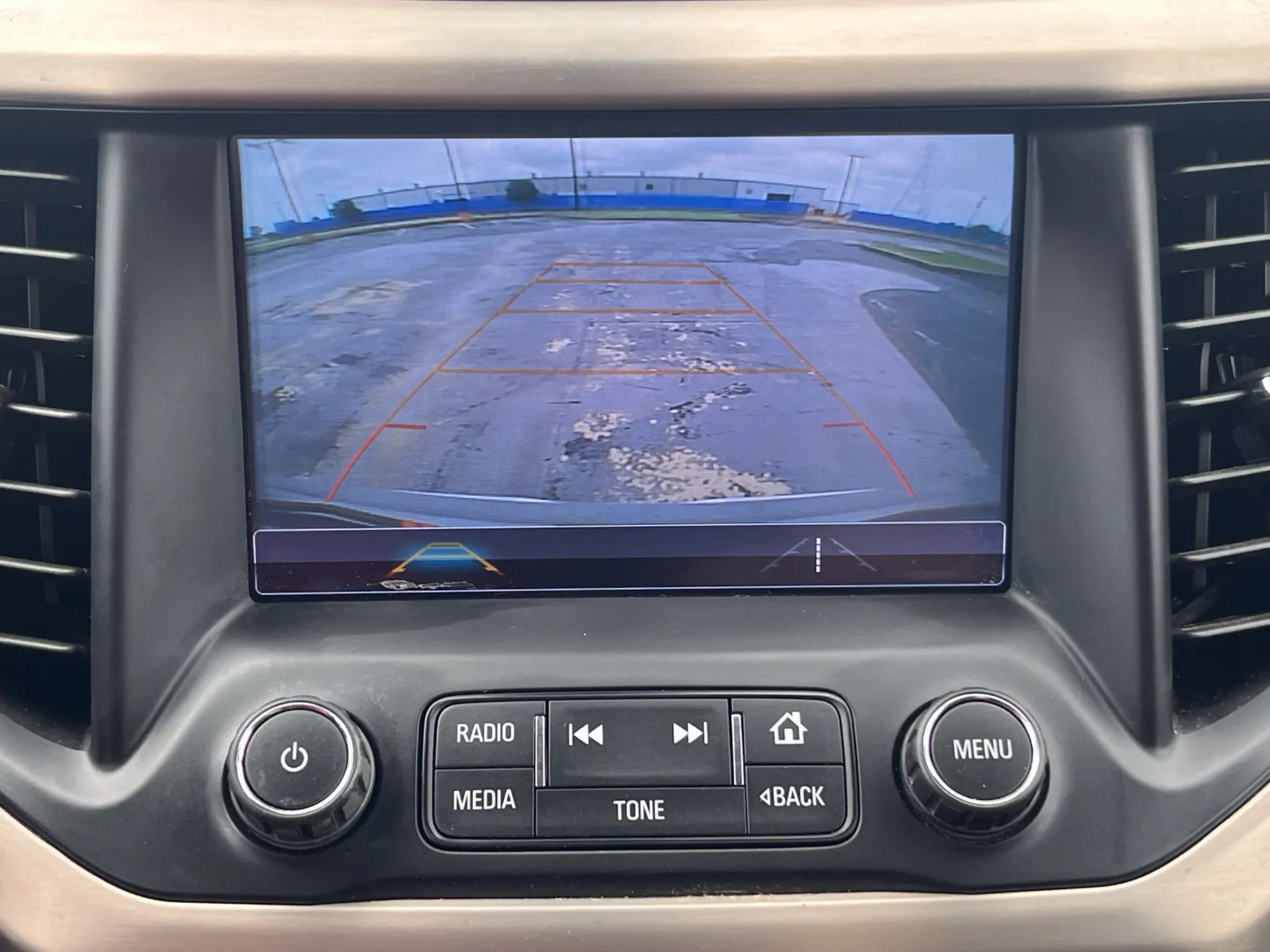 GMC Acadia photo 21