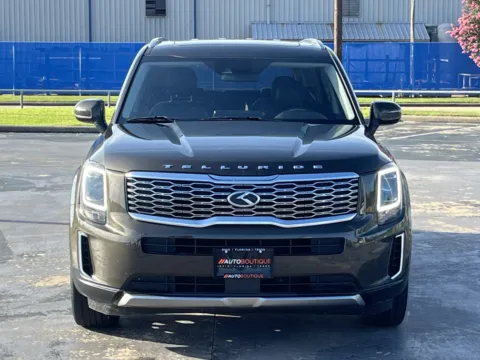More photos of 2021 Kia Telluride S at Auto Boutique Texas, TX