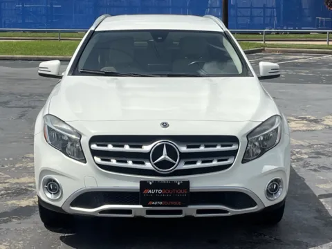 More photos of 2018 Mercedes-Benz GLA 250 at Auto Boutique Texas, TX