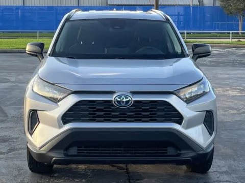 More photos of 2022 Toyota RAV4 Hybrid LE at Auto Boutique Texas, TX