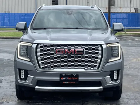 More photos of 2022 GMC Yukon Denali at Auto Boutique Texas, TX