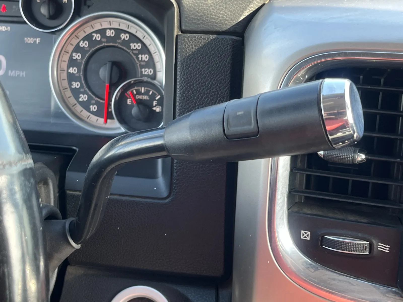 Ram 2500 photo 17