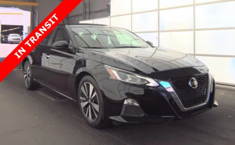 Another view of 2021 Nissan Altima 2.5 SV for sale in Alvin, TX at Auto Boutique Texas