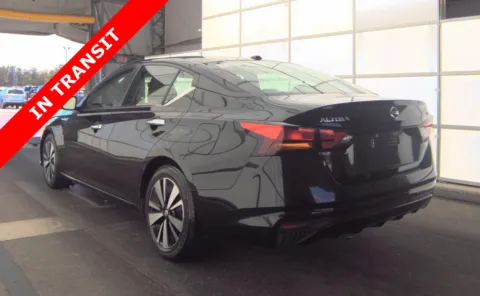 More photos of 2021 Nissan Altima 2.5 SV at Auto Boutique Texas, TX