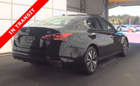 More photos of 2021 Nissan Altima 2.5 SV at Auto Boutique Texas, TX