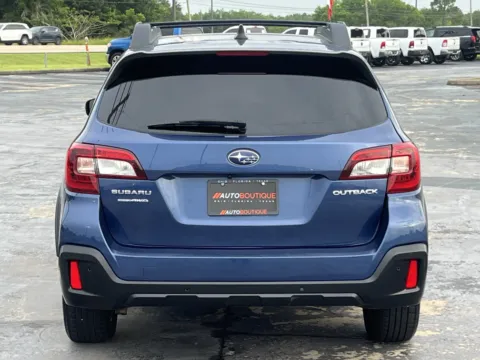 More photos of 2019 Subaru Outback Limited at Auto Boutique Texas, TX