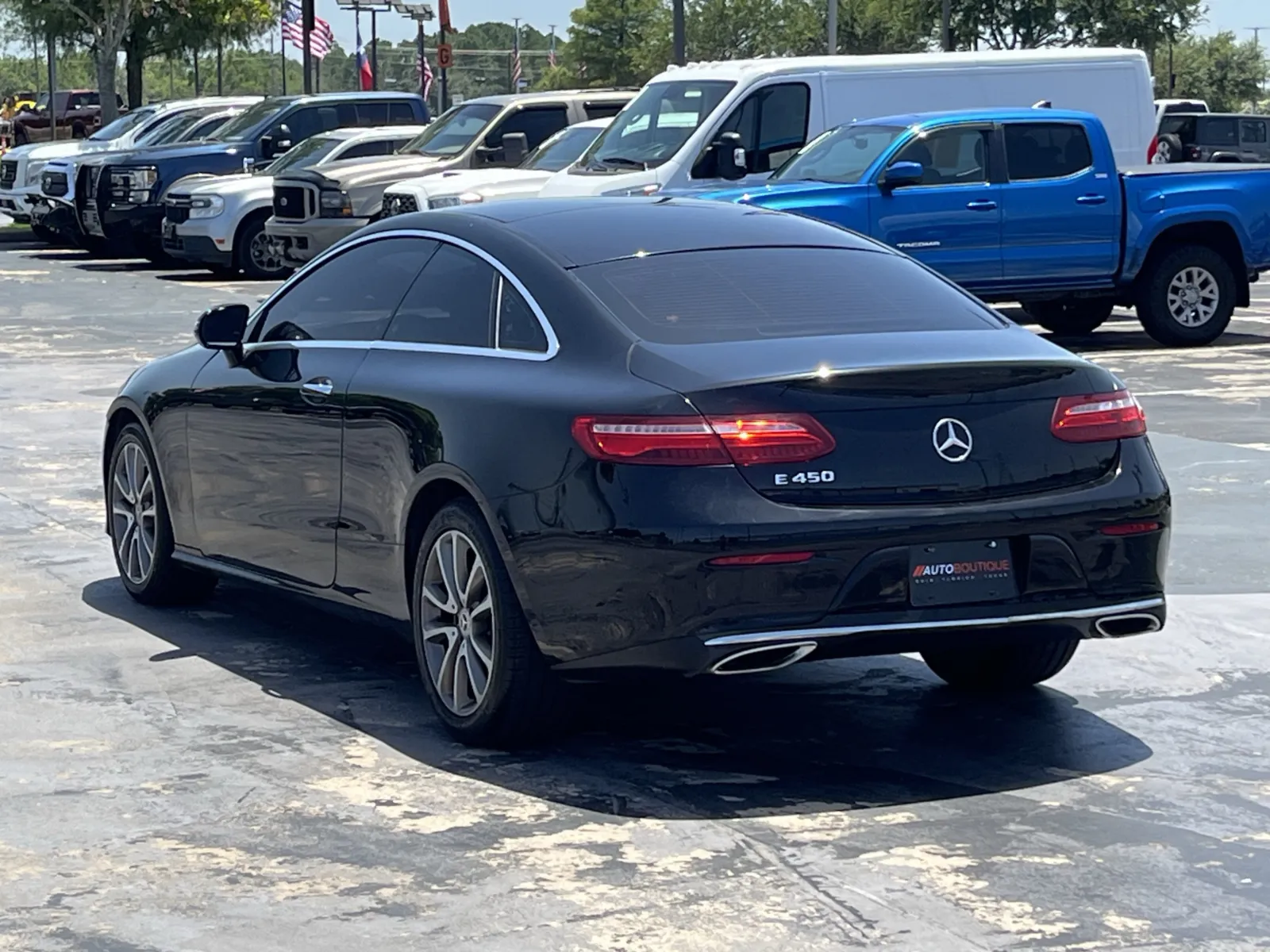 Mercedes-Benz E-Class photo 8