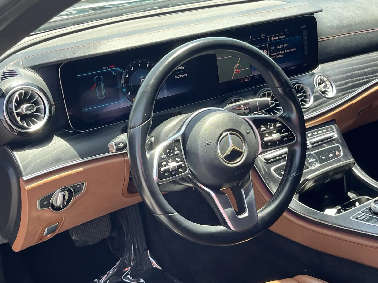 Mercedes-Benz E-Class photo 15